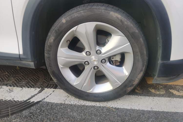Used Chevrolet Menlo 2023 Star Enjoyment Version Plus Right Front Wheel Hub