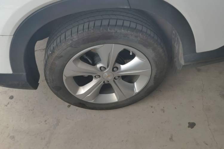Used Chevrolet Menlo 2023 Star Enjoyment Version Plus Right Rear Wheel Hub