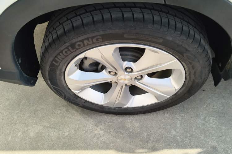 Used Chevrolet Menlo 2023 Star Enjoy Edition Right Rear Wheel Hub