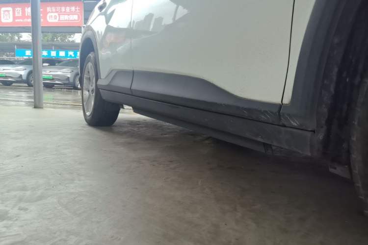 Used Chevrolet Menlo 2023 Star Enjoyment Version Plus Right Side Sill