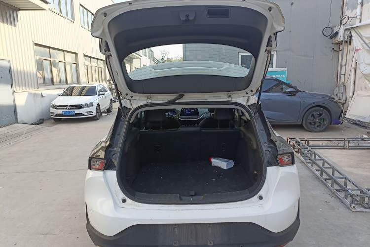 Used Chevrolet Menlo 2023 Star Enjoyment Version Plus Trunk