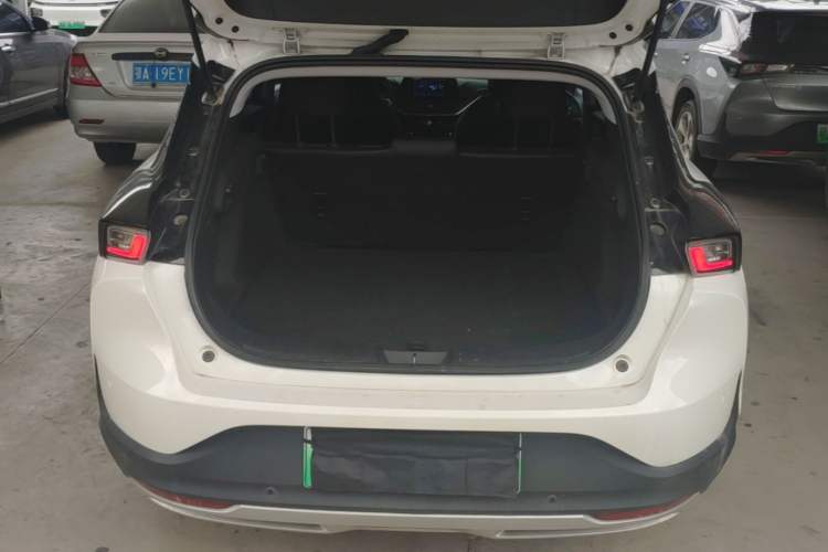 Used Chevrolet Menlo 2023 Star Enjoyment Version Plus Trunk