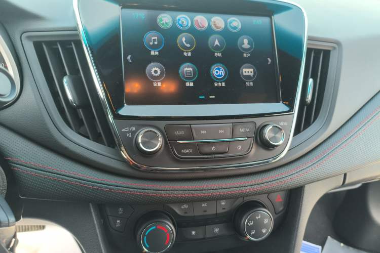 Used Chevrolet Monza 2019 RS 330T Automatic Comfort Edition China VI Standard Audio And AC Panel