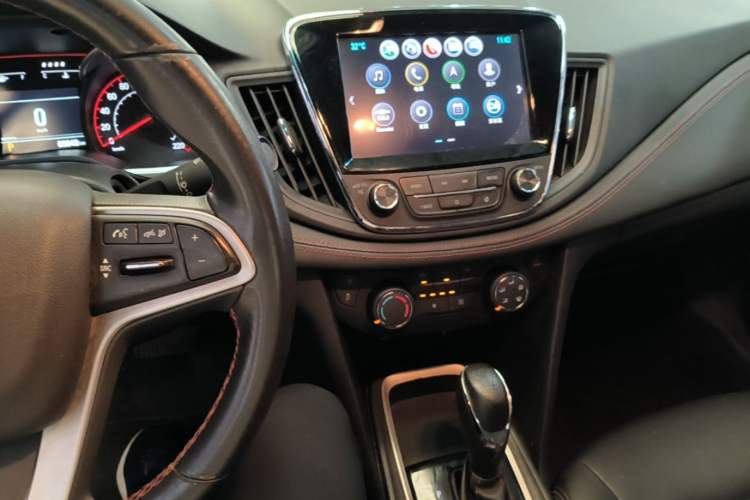 Used Chevrolet Monza 2019 RS 330T Automatic Sporty Edition China VI Standard Audio And AC Panel