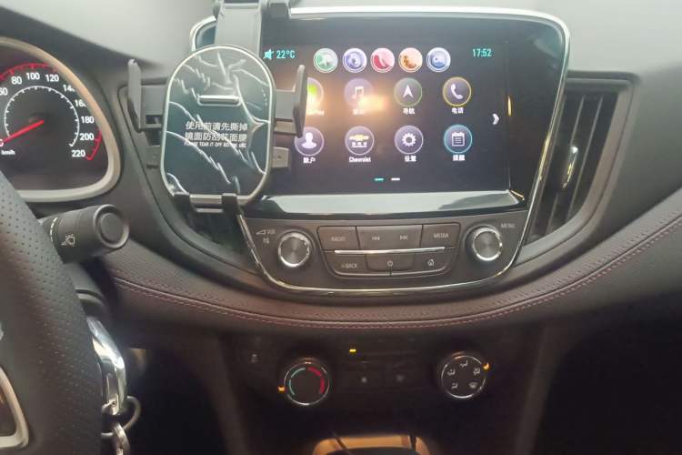 Used Chevrolet Monza 2019 RS 330T Automatic Sporty Edition China VI Standard Audio And AC Panel