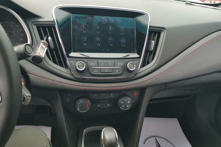 Used Chevrolet Monza 2019 RS 330T Automatic Comfort Edition China VI Standard Audio And AC Panel
