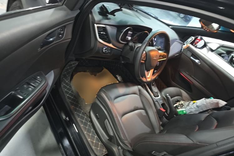 Used Chevrolet Monza 2019 RS 330T Automatic Sporty Edition China VI Standard Driver Seat