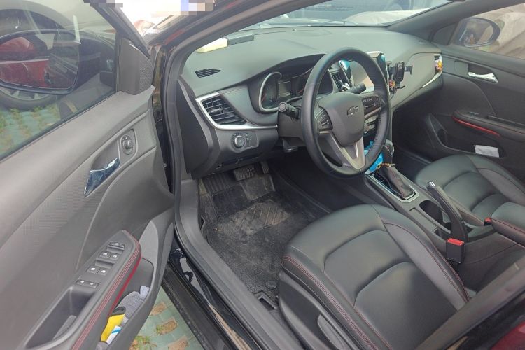 Used Chevrolet Monza 2019 RS 330T Automatic Comfort Edition China VI Standard Driver Seat