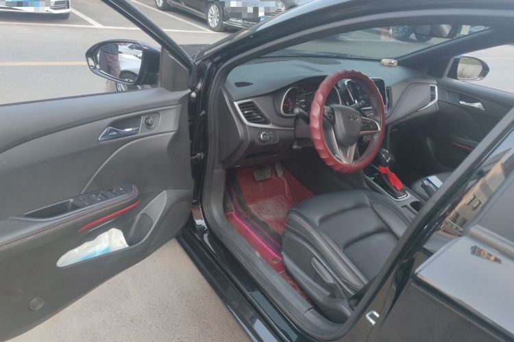 Used Chevrolet Monza 2019 RS 330T Automatic Comfort Edition China VI Standard Driver Seat