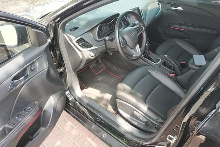 Used Chevrolet Monza 2019 RS 330T Automatic Comfort Edition China VI Standard Driver Seat