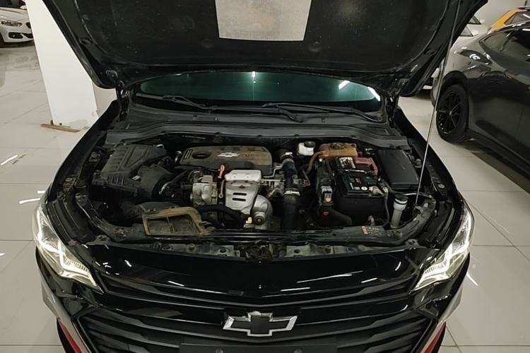 Used Chevrolet Monza 2019 Redline 320T Dual-Clutch Joyful Edition China VI Standard Engine Bay