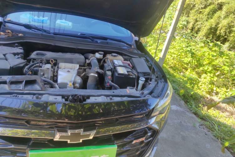 Used Chevrolet Monza 2019 RS 330T Automatic Comfort Edition China VI Standard Engine Bay Left
