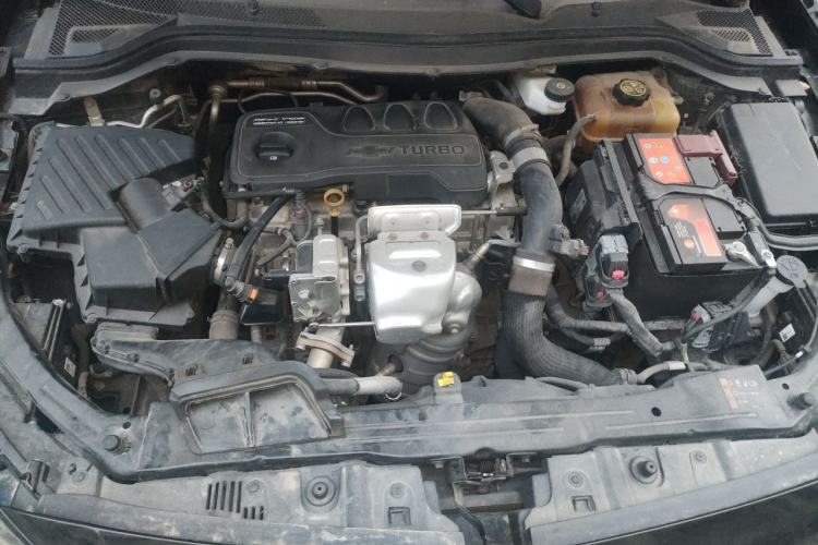 Used Chevrolet Monza 2019 RS 330T Automatic Comfort Edition China VI Standard Engine Bay