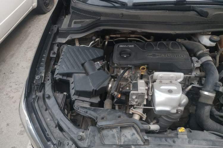 Used Chevrolet Monza 2019 RS 330T Automatic Comfort Edition China VI Standard Engine Bay Right