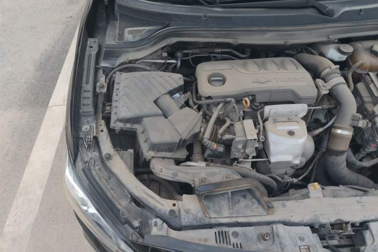 Used Chevrolet Monza 2019 RS 330T Automatic Comfort Edition China VI Standard Engine Bay Right