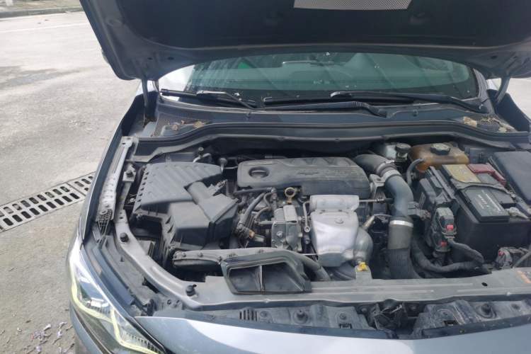 Used Chevrolet Monza 2019 RS 330T Automatic Comfort Edition China VI Standard Engine Bay Right