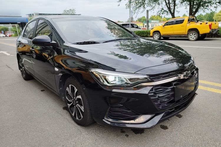 Used Chevrolet Monza 2019 RS 330T Automatic Comfort Edition China VI Standard Front Right 45 Deg