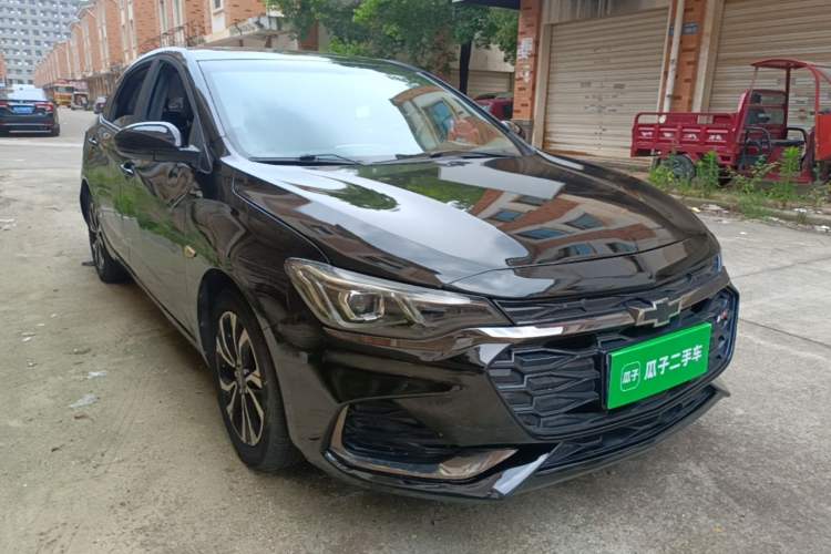 Used Chevrolet Monza 2019 RS 330T Automatic Comfort Edition China VI Standard Front Right 45 Deg