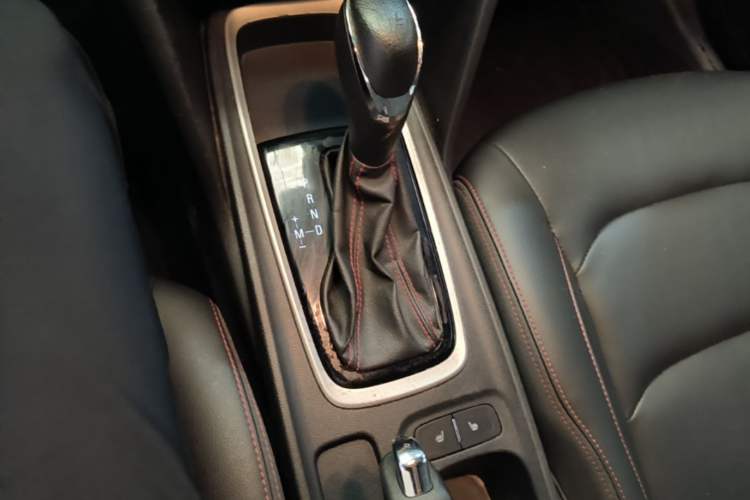 Used Chevrolet Monza 2019 RS 330T Automatic Sporty Edition China VI Standard Gear Lever
