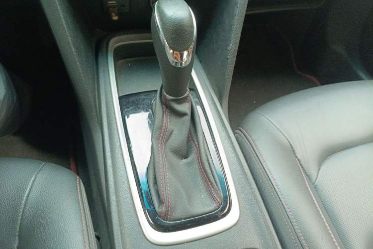 Used Chevrolet Monza 2019 RS 330T Automatic Comfort Edition China VI Standard Gear Lever