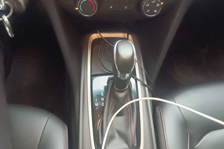 Used Chevrolet Monza 2019 RS 330T Automatic Sporty Edition China VI Standard Gear Lever