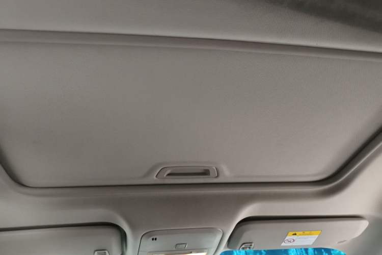 Used Chevrolet Monza 2019 Redline 320T Dual-Clutch Joyful Edition China VI Standard Headliner