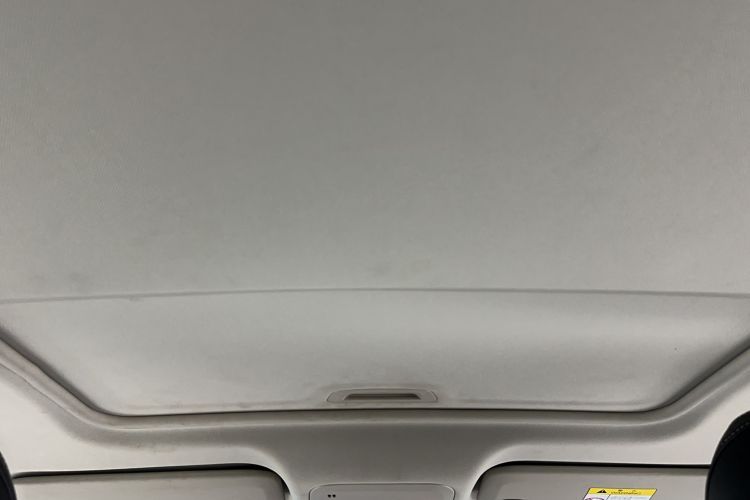 Used Chevrolet Monza 2019 Redline 320T Dual-Clutch Joyful Edition China VI Standard Interior 10