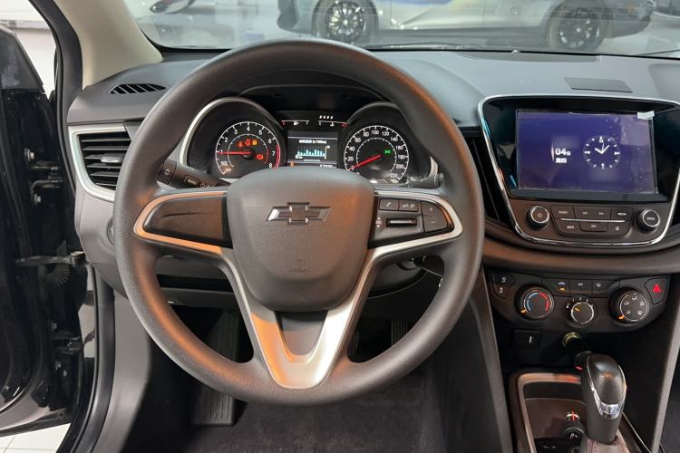 Used Chevrolet Monza 2019 Redline 320T Dual-Clutch Joyful Edition China VI Standard Interior 14