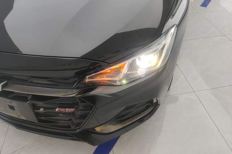 Used Chevrolet Monza 2019 RS 330T Automatic Sporty Edition China VI Standard Left Front Headlight
