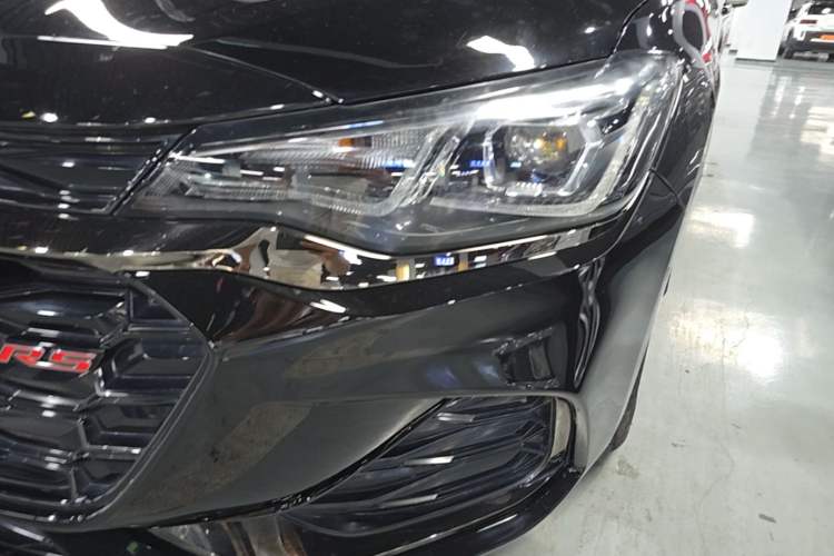 Used Chevrolet Monza 2019 RS 330T Automatic Sporty Edition China VI Standard Left Front Headlight