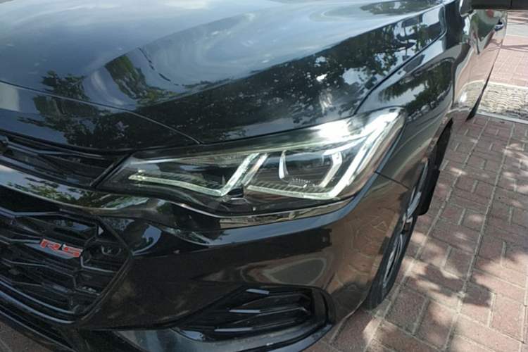 Used Chevrolet Monza 2019 RS 330T Automatic Comfort Edition China VI Standard Left Front Headlight