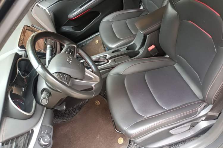 Used Chevrolet Monza 2019 RS 330T Automatic Comfort Edition China VI Standard Left Front Seat