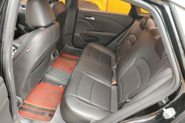 Used Chevrolet Monza 2019 RS 330T Automatic Comfort Edition China VI Standard Left Rear Seat