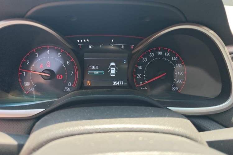 Used Chevrolet Monza 2019 RS 330T Automatic Comfort Edition China VI Standard Odometer Close Up