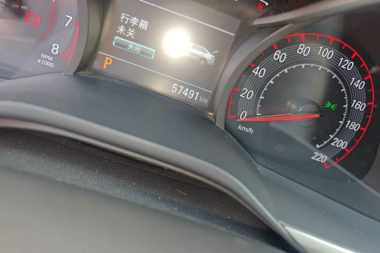 Used Chevrolet Monza 2019 RS 330T Automatic Comfort Edition China VI Standard Odometer Close Up