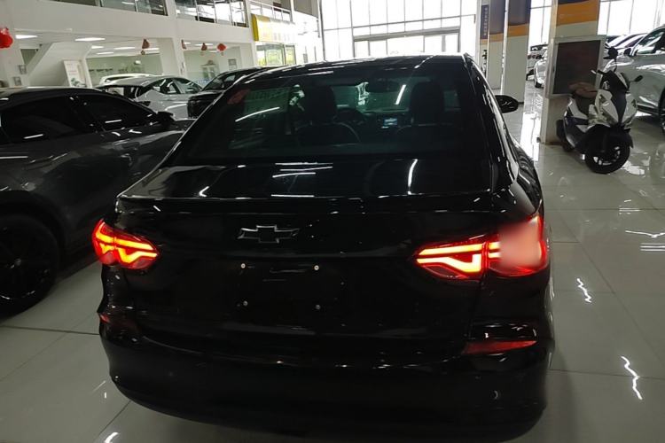 Used Chevrolet Monza 2019 Redline 320T Dual-Clutch Joyful Edition China VI Standard Rear