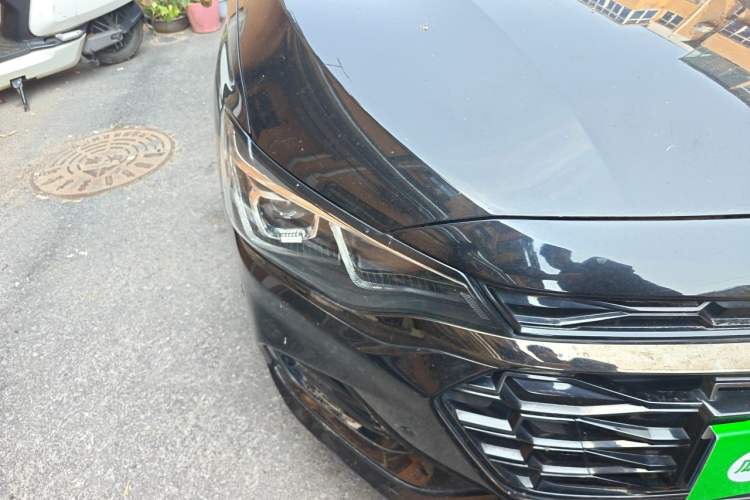 Used Chevrolet Monza 2019 RS 330T Automatic Comfort Edition China VI Standard Right Front Headlight