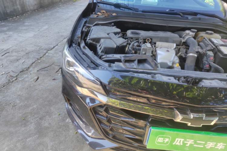 Used Chevrolet Monza 2019 RS 330T Automatic Comfort Edition China VI Standard Right Front Headlight