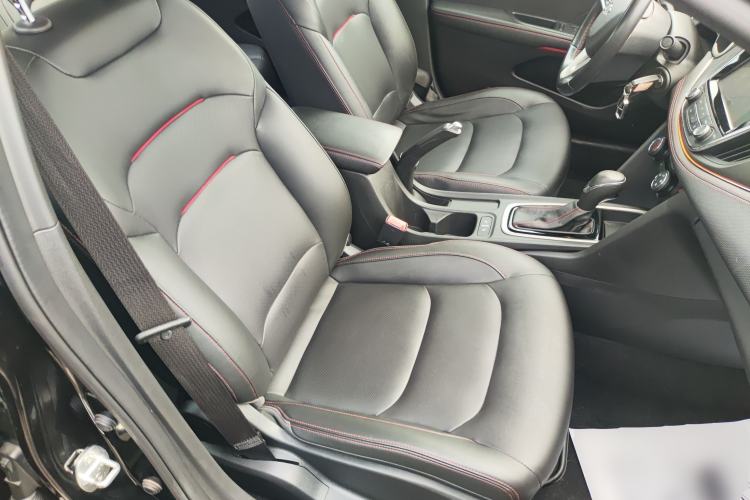 Used Chevrolet Monza 2019 RS 330T Automatic Sporty Edition China VI Standard Right Front Seat
