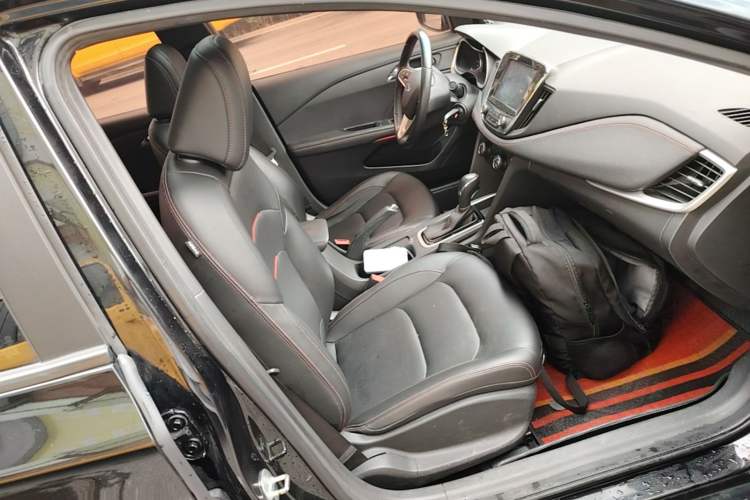 Used Chevrolet Monza 2019 RS 330T Automatic Comfort Edition China VI Standard Right Front Seat