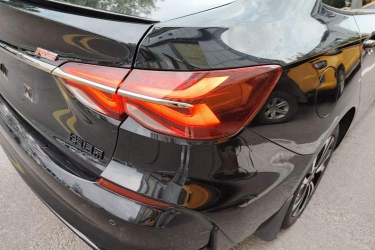 Used Chevrolet Monza 2019 RS 330T Automatic Comfort Edition China VI Standard Right Rear Taillight