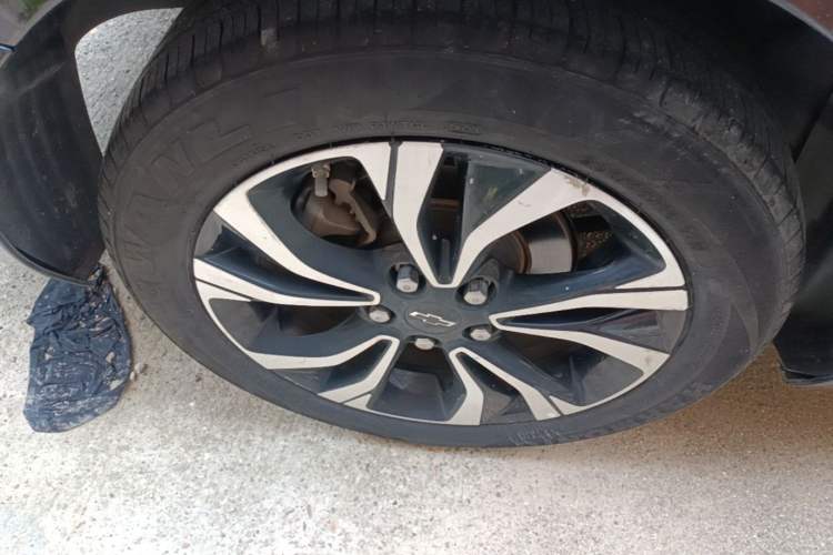 Used Chevrolet Monza 2019 RS 330T Automatic Comfort Edition China VI Standard Right Rear Wheel Hub