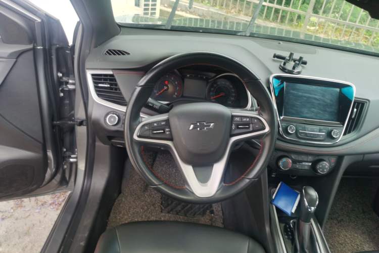 Used Chevrolet Monza 2019 RS 330T Automatic Comfort Edition China VI Standard Steering Wheel