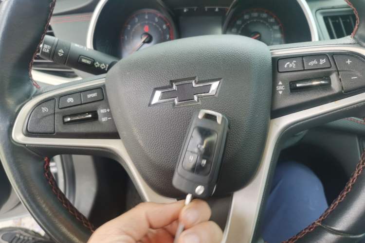 Used Chevrolet Monza 2019 RS 330T Automatic Comfort Edition China VI Standard Vehicle Key