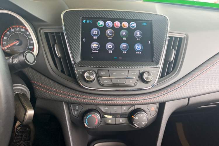 Used Chevrolet Monza 2019 RS 330T Automatic Comfort Edition China VI Standard Audio And AC Panel