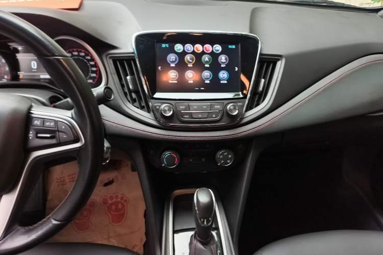 Used Chevrolet Monza 2019 RS 330T Automatic Comfort Edition China VI Standard Audio And AC Panel