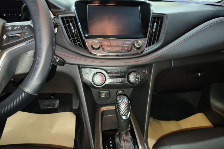 Used Chevrolet Monza 2019 RS 330T Automatic Comfort Edition China VI Standard Audio And AC Panel