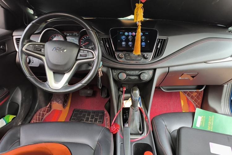 Used Chevrolet Monza 2019 RS 330T Automatic Comfort Edition China VI Standard Center Console