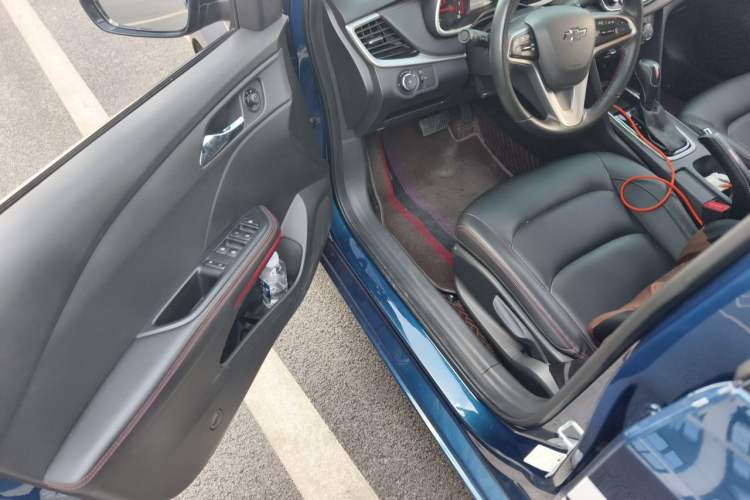 Used Chevrolet Monza 2019 RS 330T Automatic Comfort Edition China VI Standard Driver Seat