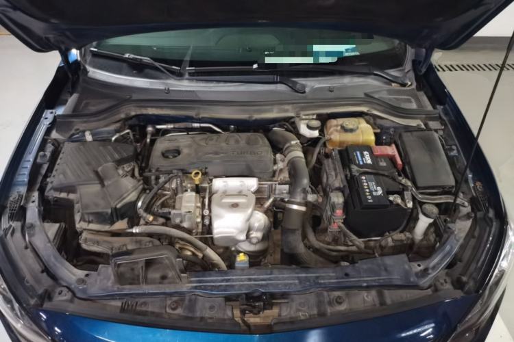 Used Chevrolet Monza 2019 RS 330T Automatic Comfort Edition China VI Standard Engine Bay